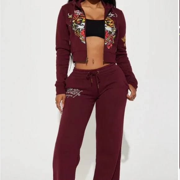 Ed Hardy Maroon Joggers w/ Hoodie with Tiger Print - Picture 9 of 10